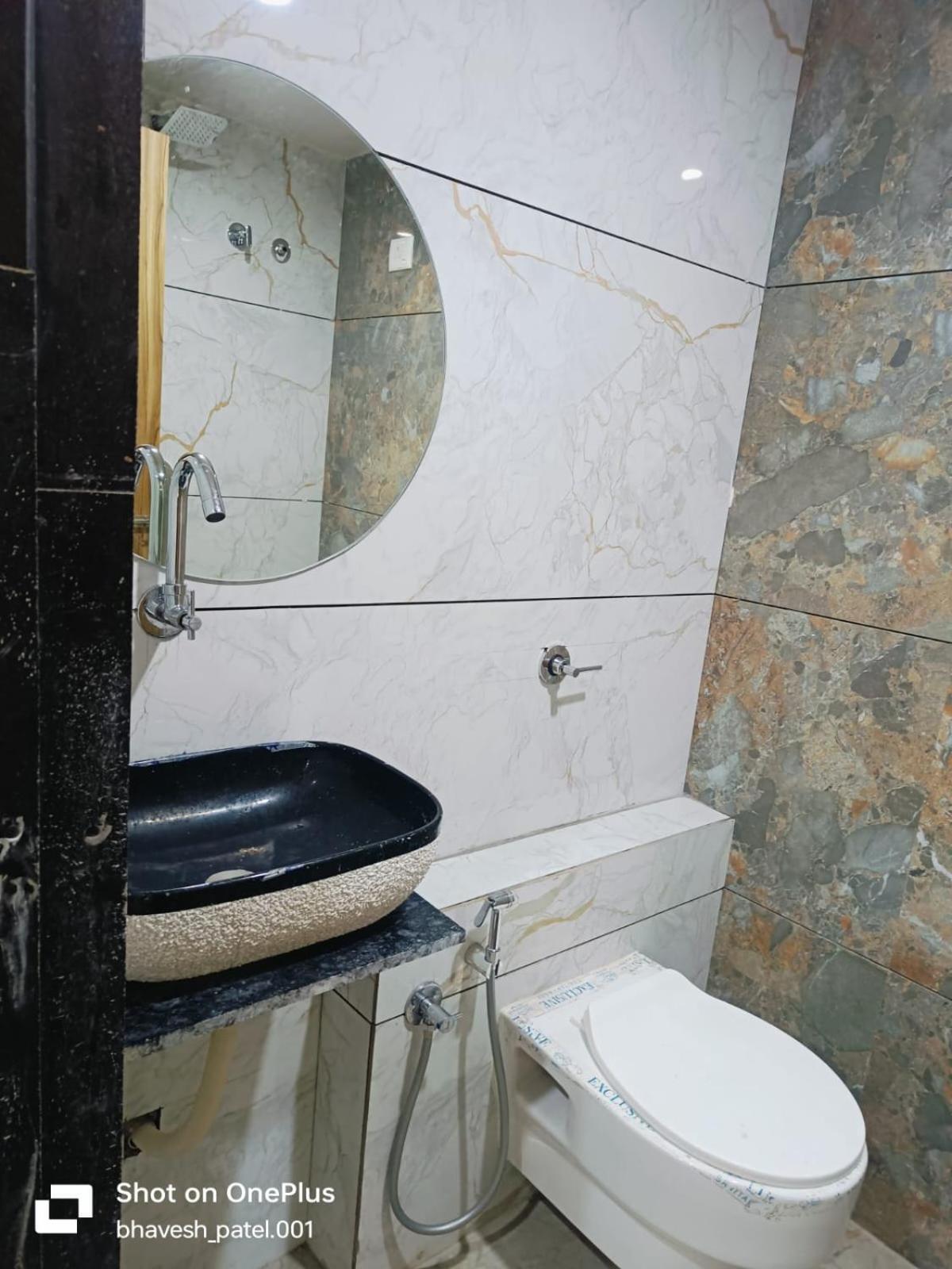 Hotel Alpine Ahmedabad Eksteriør bilde
